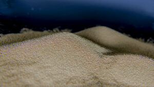 Песок без пыли 46# для пескоструйной обработки стекла